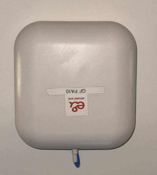 e& DAS panel antenna, ground floor